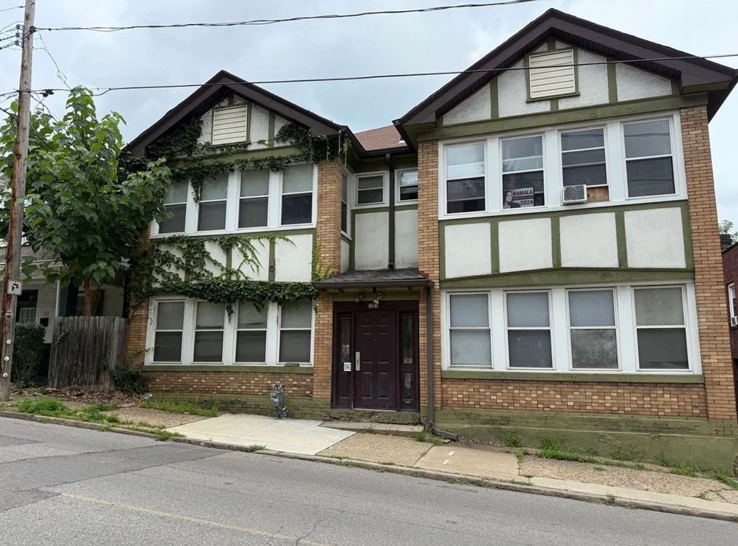 208-212 Brighton Road — Photo 2
