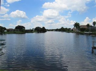 11562 SW Dallas Dr N, Lake Suzy, FL 34269