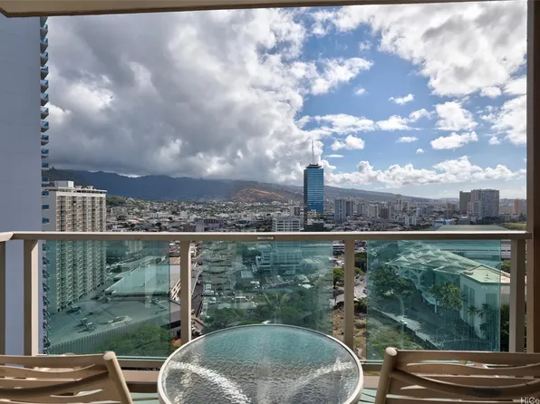 410 Atkinson Dr #2327, Honolulu, HI 96814