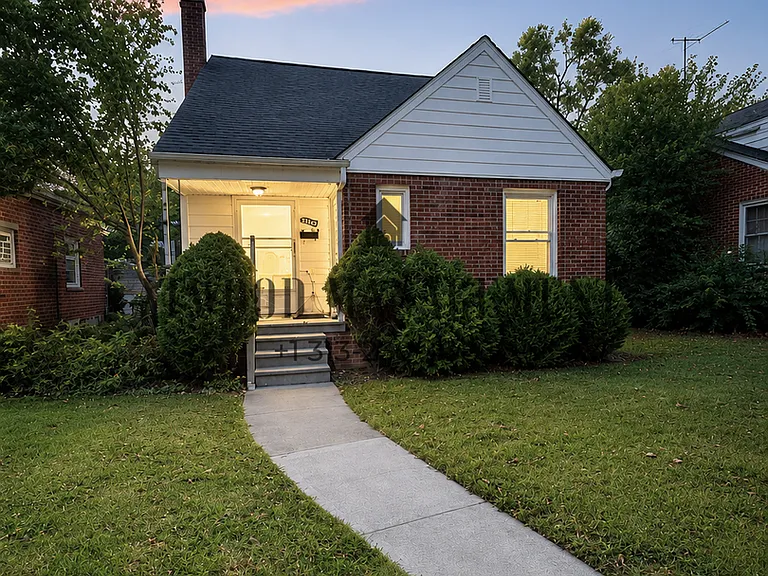 10985 Peerless St — Photo 1