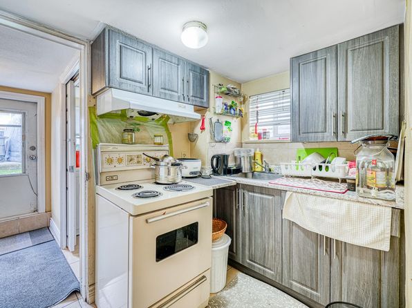 483 E 47th Ave, Vancouver, BC V5W 2B3