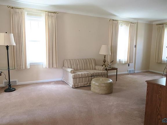 4th image of 2923 Gunckel Blvd