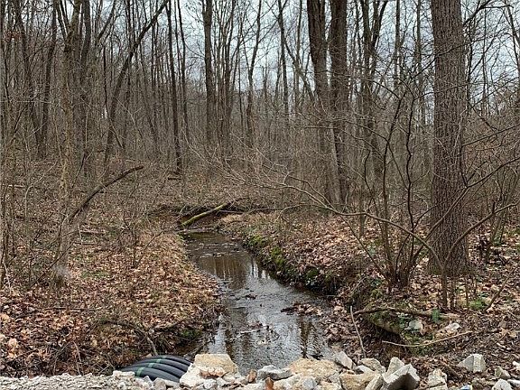 2nd image of 18582 Township Road 411