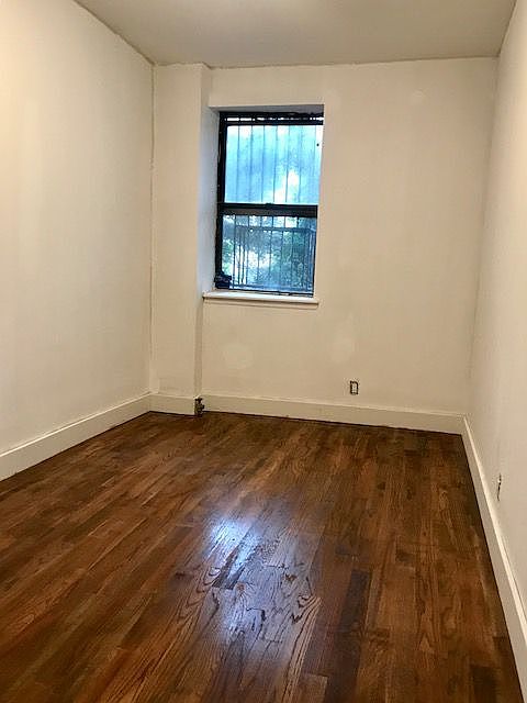 1st image of 2240 Pacific St APT 1R