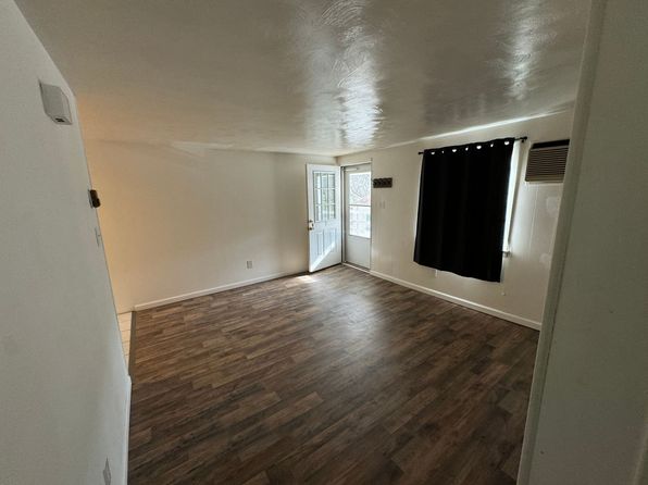 606 Millers Run Rd APT 7