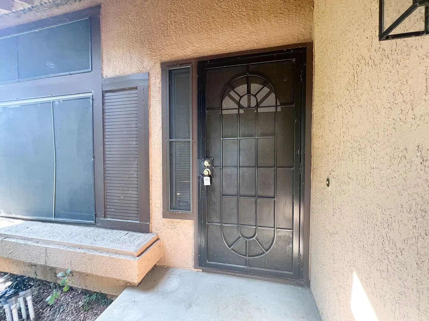 Large Home on Quiet Court — Photo 3