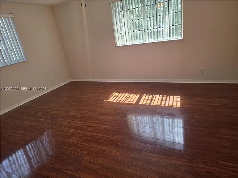 9521 NW 42nd St #9521 — Photo 9
