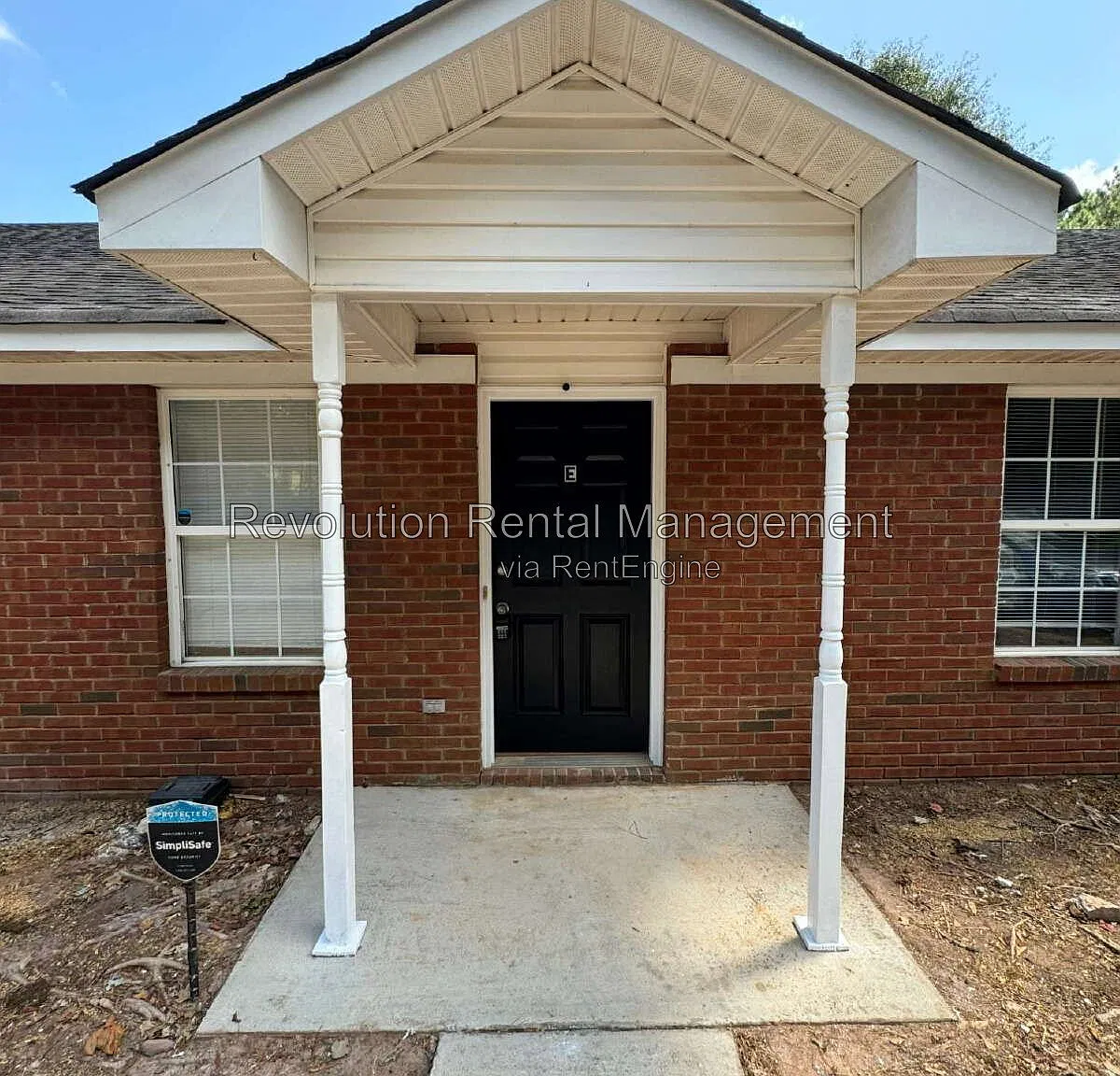 733 Stallings Rd — Photo 2