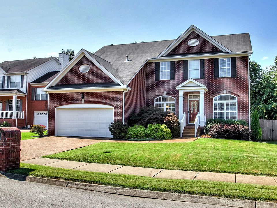 1st image of 209 Camellia Ct