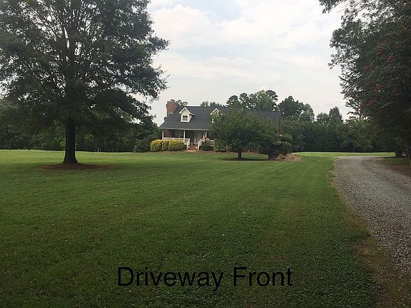 3rd image of 9125 Echo Ln