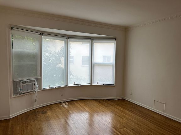 3rd image of 3312 Rowena Ave #33143