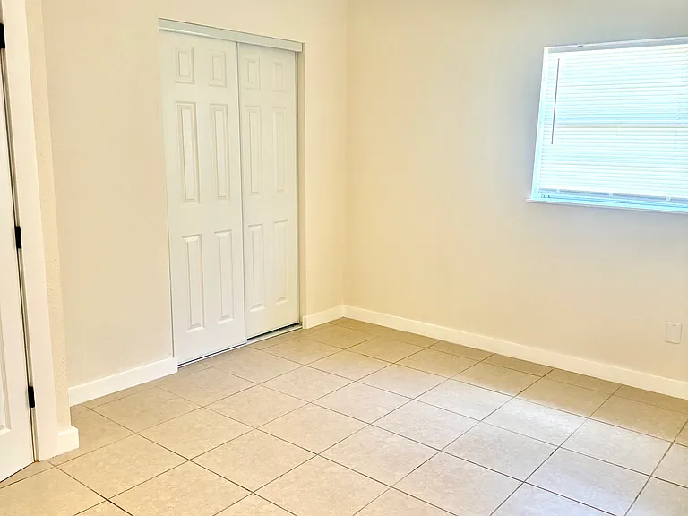 551 Mary St #1 — Photo 20
