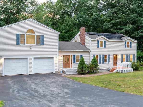 88 Forrest Rd, Westford, MA 01886