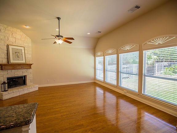 5th image of 12612 Uvalde Creek Dr