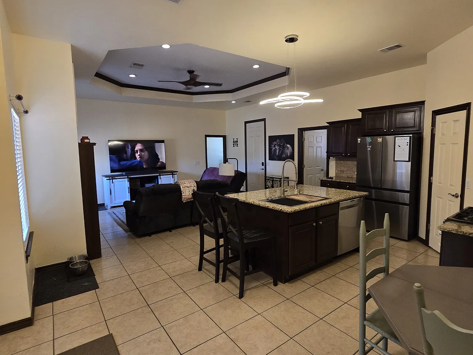 4 bed, 1634 sqft, $1,995 — Photo 2