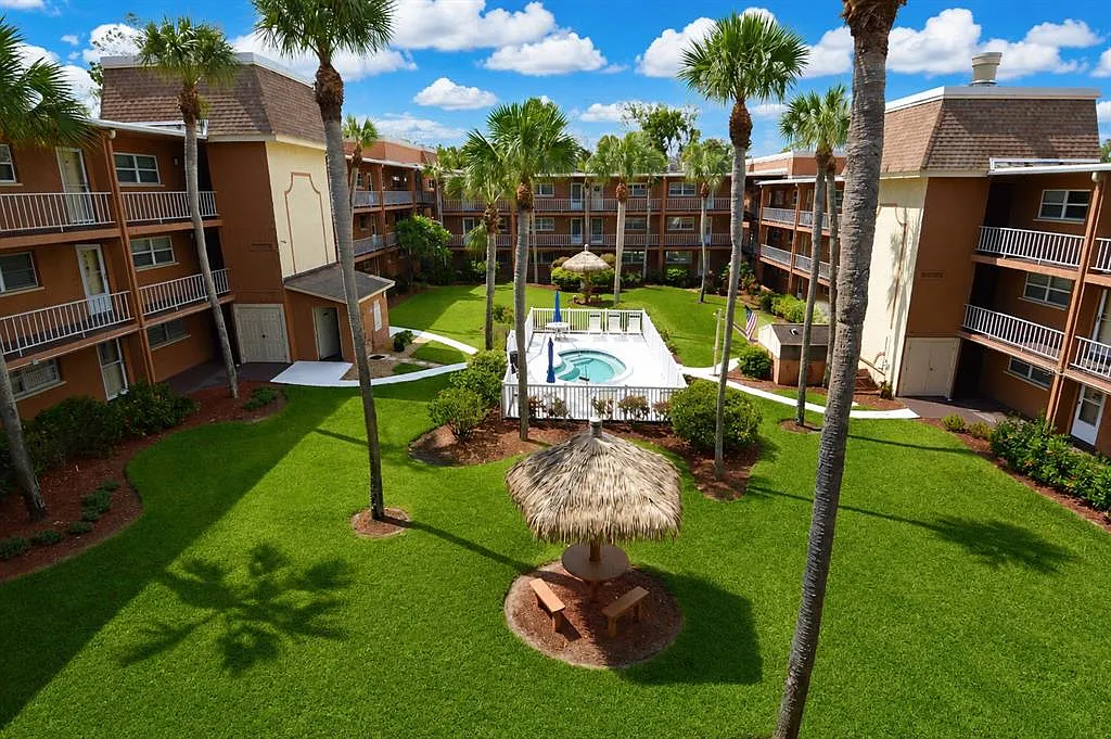 1 bed, 1.0 bath, 747 sqft, $1,750 — Photo 3