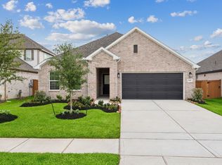 8610 Sun Coral Dr, Cypress, TX 77433