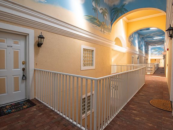3rd image of 12505 McGregor Blvd APT 207B
