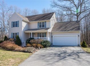 175 Limerock Rd, Lincoln, RI 02865