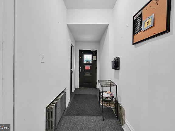 4th image of 643 N 3rd St