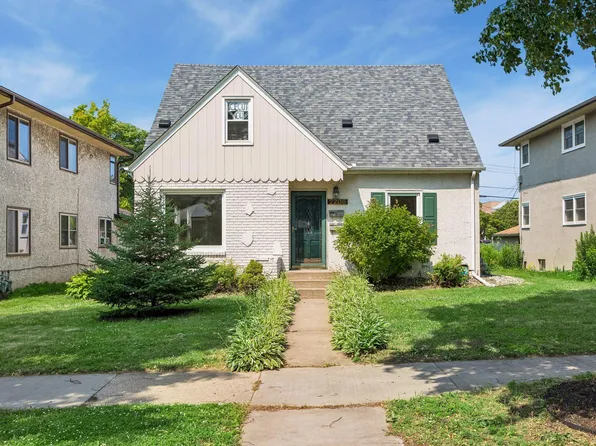2206 Arthur St NE, Minneapolis, MN 55418