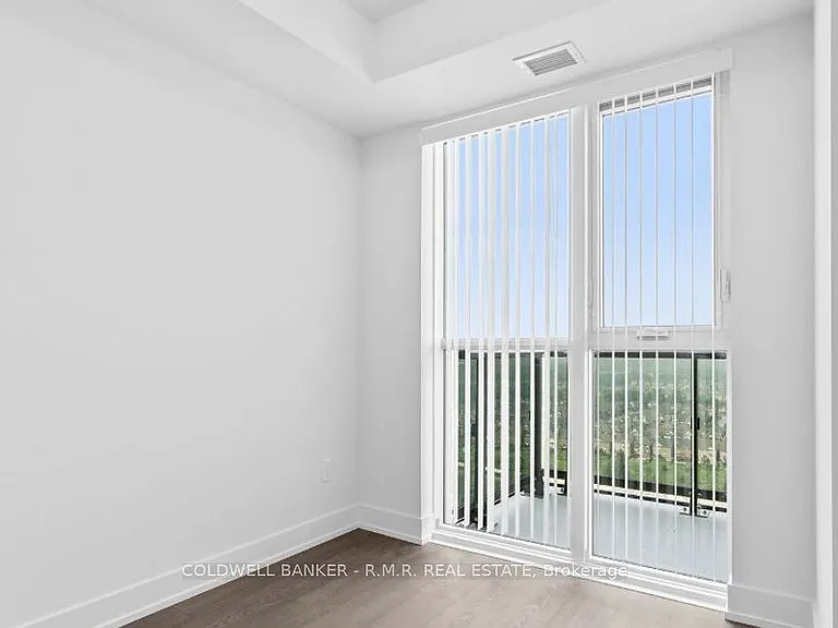 2550 Simcoe St N #2304 — Photo 10