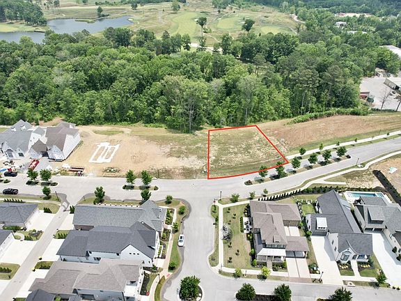 2nd image of 7014 Chesterton Way