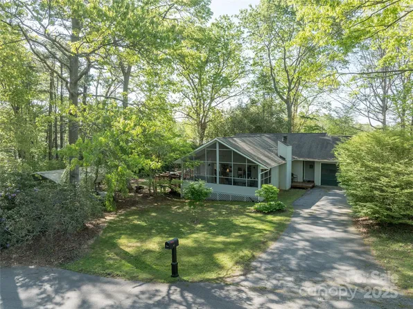 61 Ashcroft Pl, Arden, NC 28704