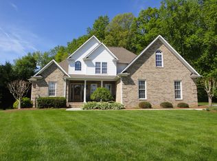 203 Pine Hill Ct, Reidsville, NC 27320