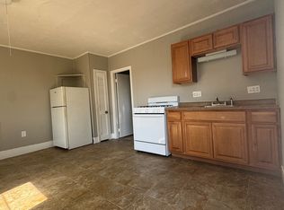 7 Charles St #2B, Nashua, NH 03064