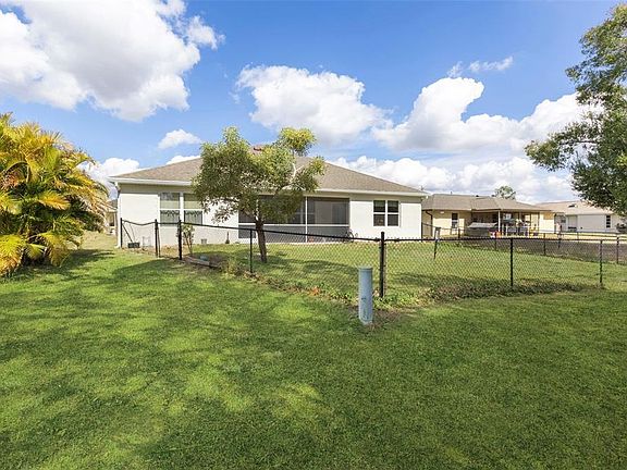 3rd image of 25099 BOLIVAR DRIVE