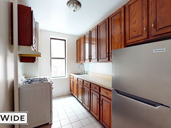 4th image of 610 W 164th St APT 25