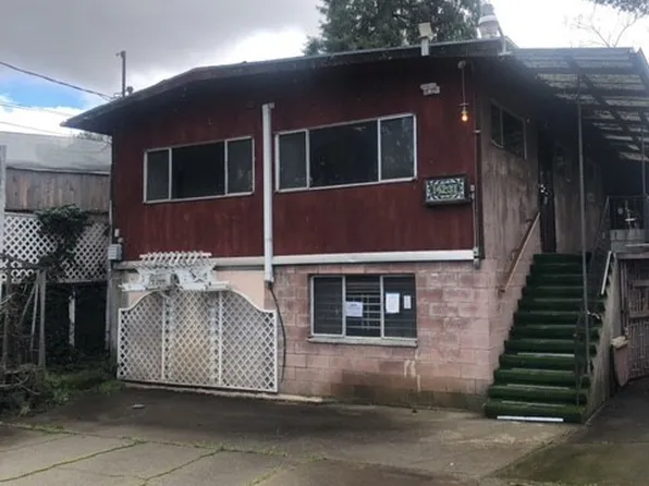 14231 Pearl St, Clearlake, CA 95422