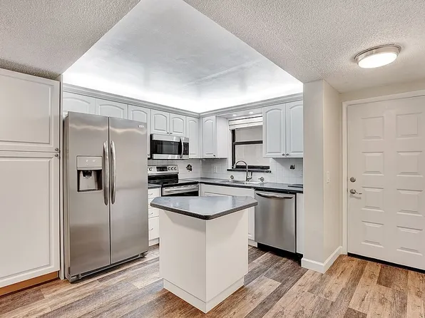 890 N Federal Hwy APT 103, Lantana, FL 33462