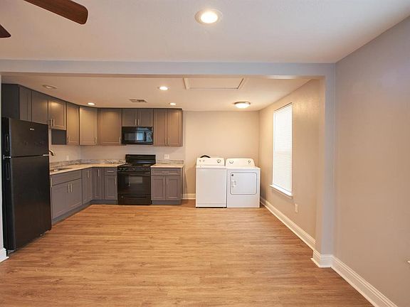 3rd image of 4530 Urquhart St #4530