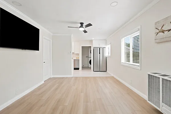 3123 W 60th St #A — Photo 11