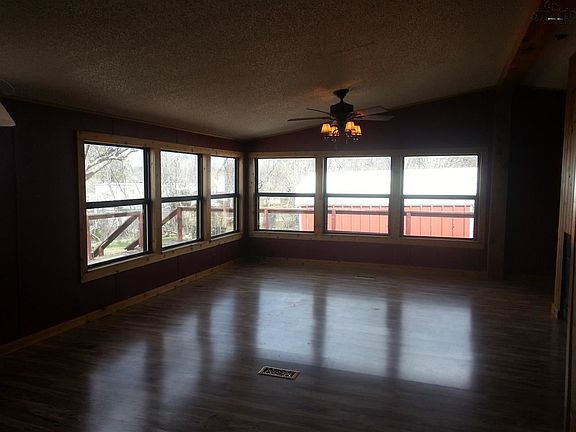 4th image of 244 Pueblo Trl