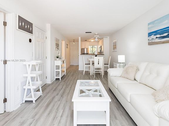 5th image of 98461 Windward Ave Unit 98461