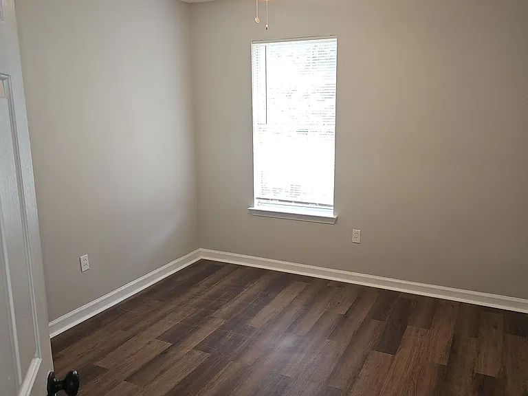 7111 Creekside Dr — Photo 14