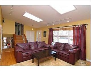 1st image of 2637 Summit Ave