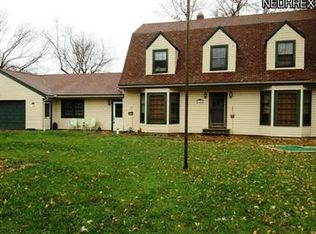 3791 Reimer Rd, Barberton, OH 44203