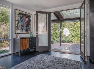 2108 Popkins Ln, Alexandria, VA 22307