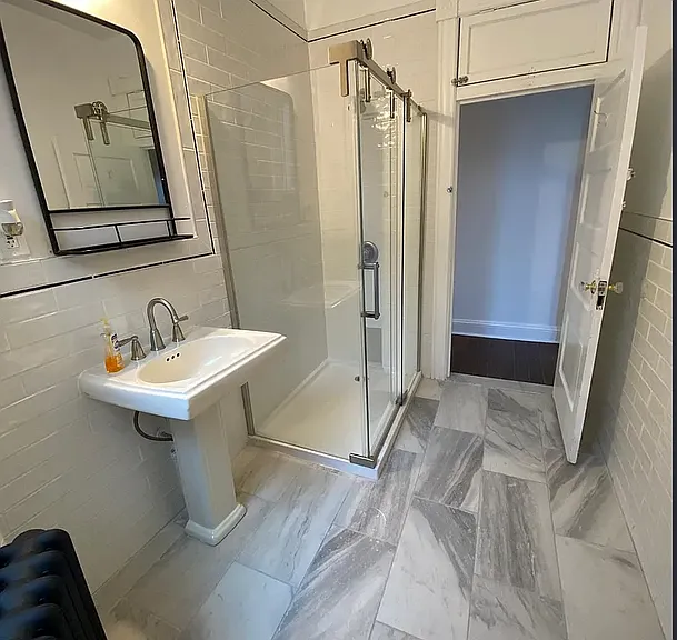 2700 Saint Paul St #3 — Photo 8