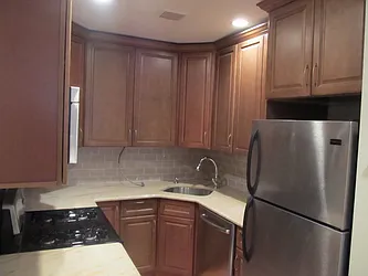 Rented by ZealEstate Group Inc