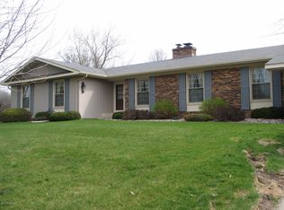 605 Crestview Ln, Owatonna, MN 55060