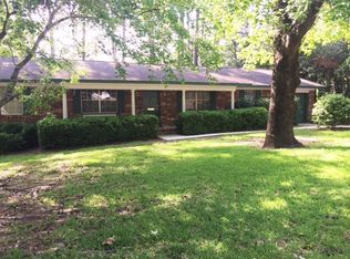 2332 Kara Dr, Tallahassee, FL 32303