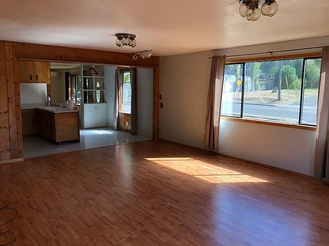 1510 Thompson Rd — Photo 9