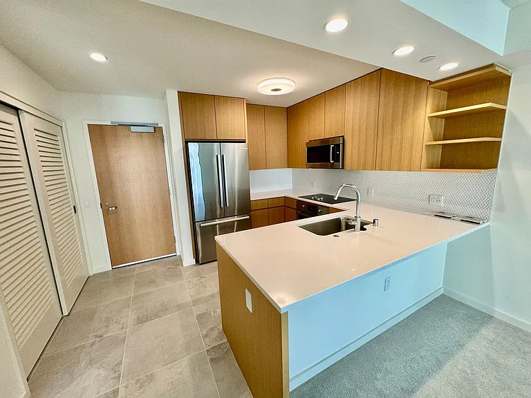 1388 Kapiolani Blvd #1707-170 — Photo 2