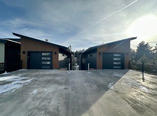 1449 NW Ogden Ave #2, Bend, OR 97703