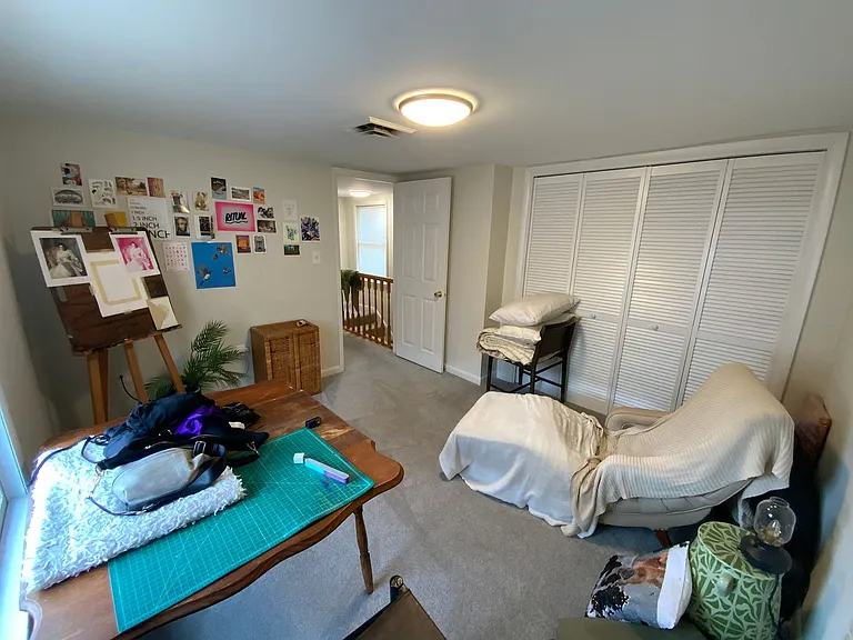 4715 Harford Rd — Photo 8